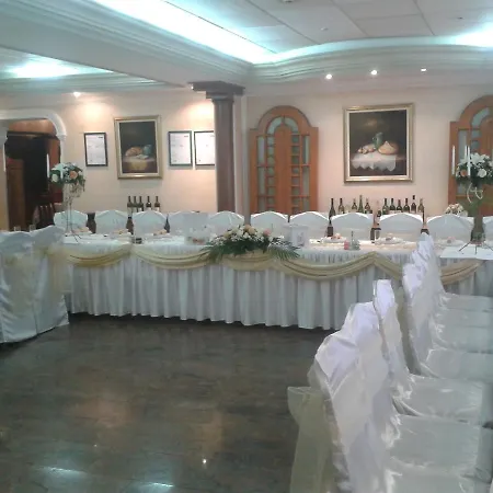 Business Club Selenča * Bac