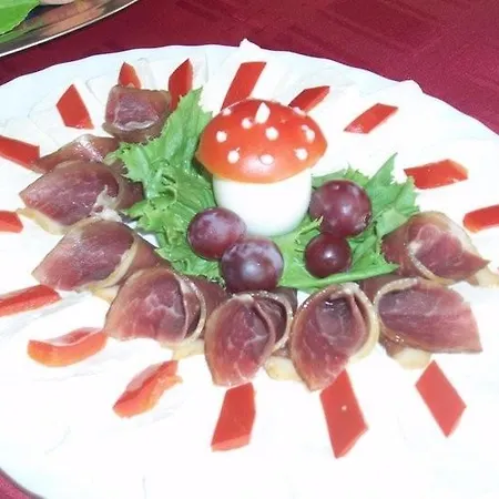 Business Club Selenca 4* Bac