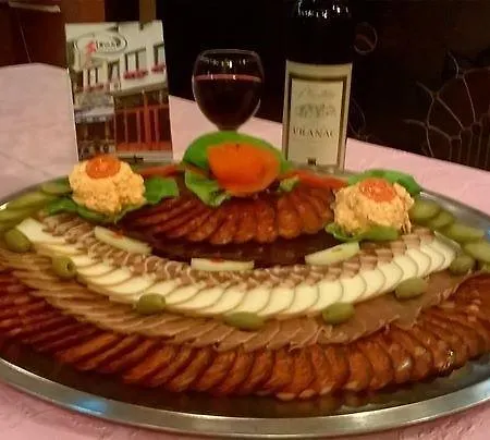 Business Club Selenca 4* Bac