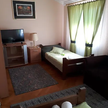 Business Club Selenca 4* Bac