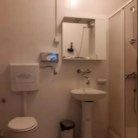 Business Club Selenca 4* Bac