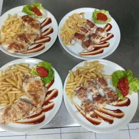 Business Club Selenča Frühstückspension